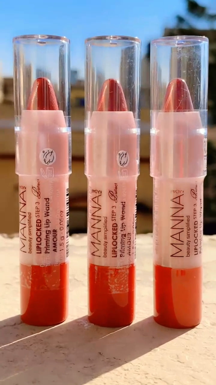 Manna Kadar Beauty Simplified Lip Locked Step-3 Perfect Priming Lip Wand Amour