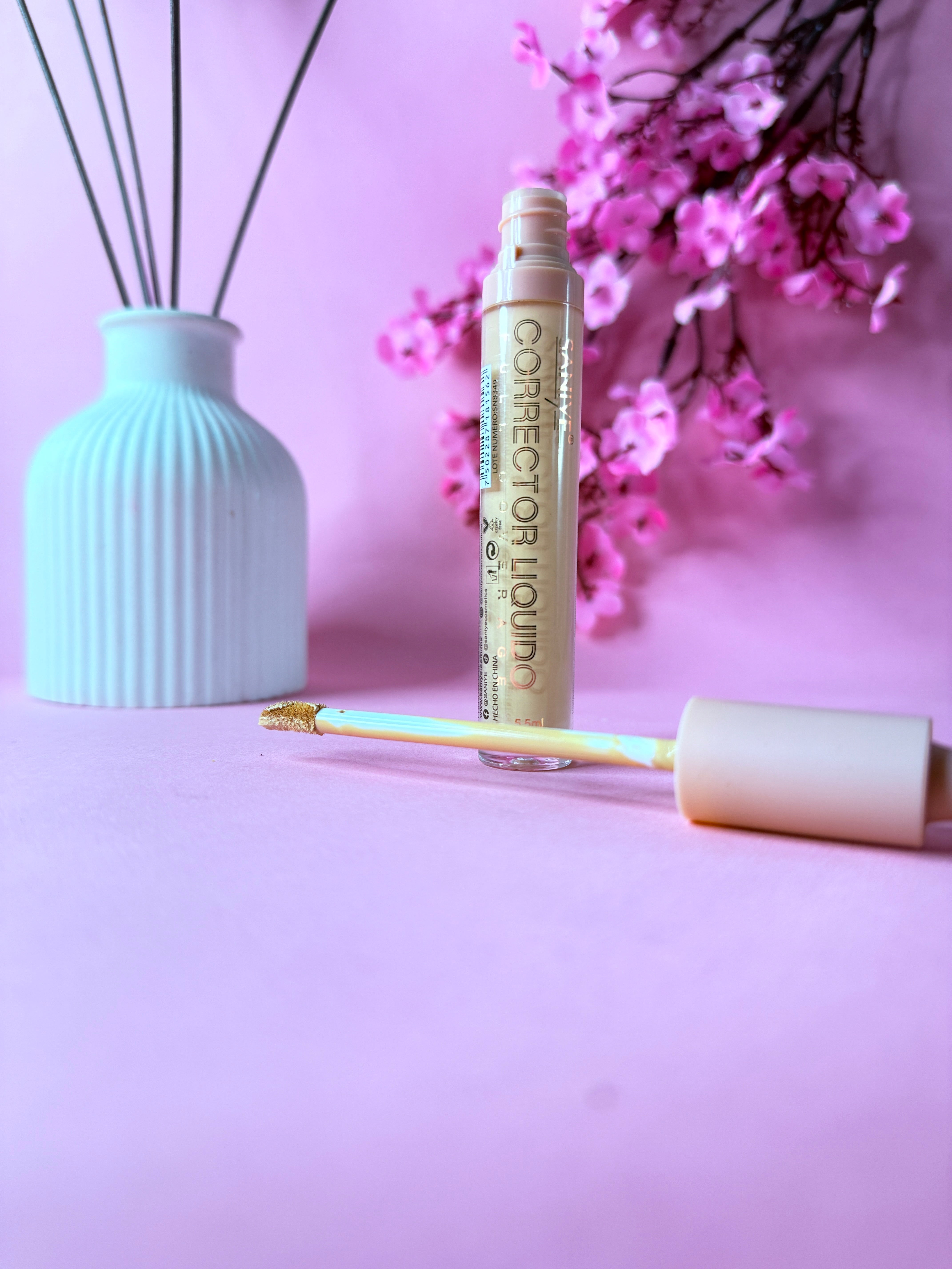 Saniye Corrector Liquido-Full Coverage | VV-24-CL-0010