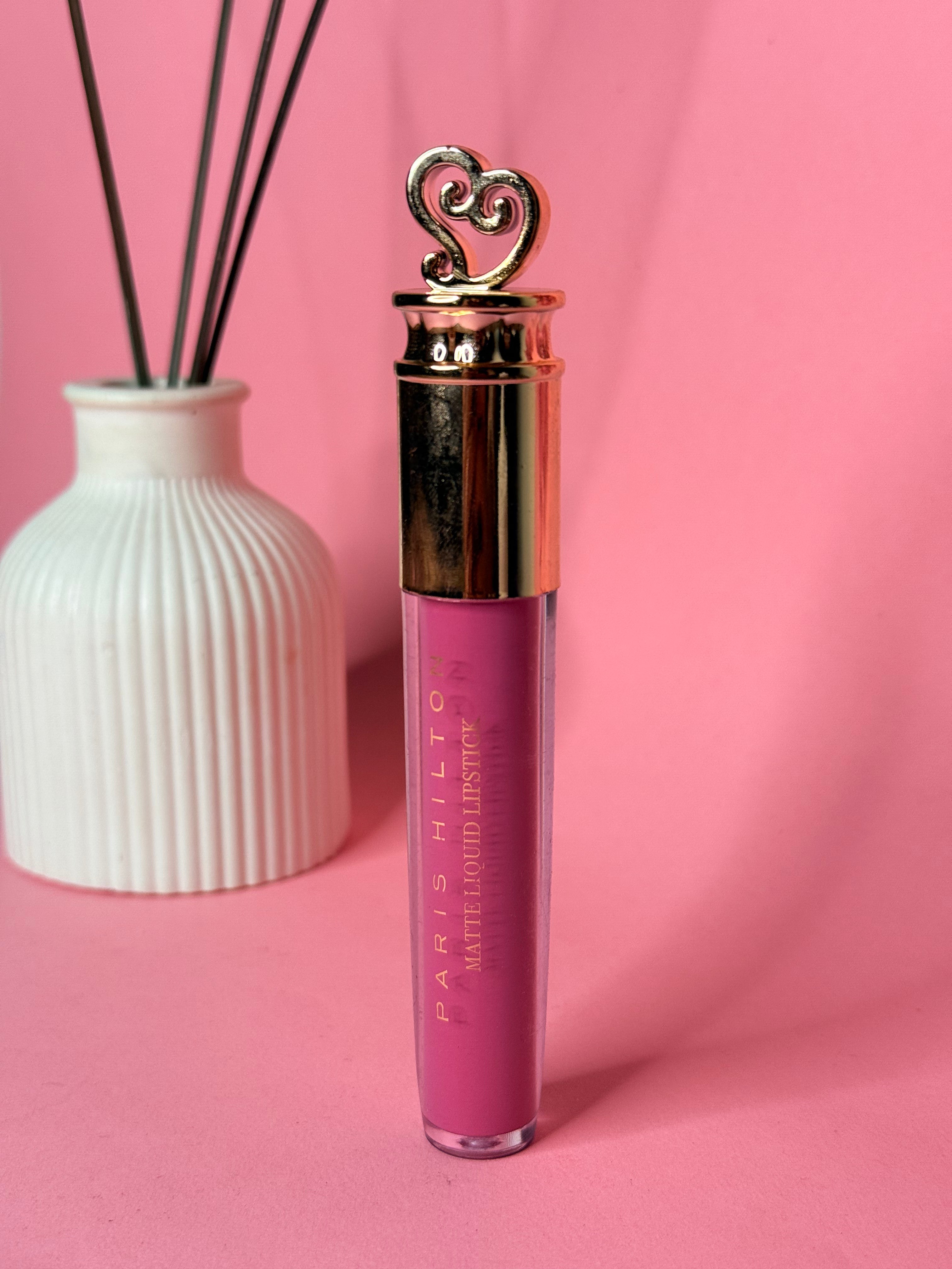 Paris Hilton Matte Liquid Lipstick-Shade-Pink